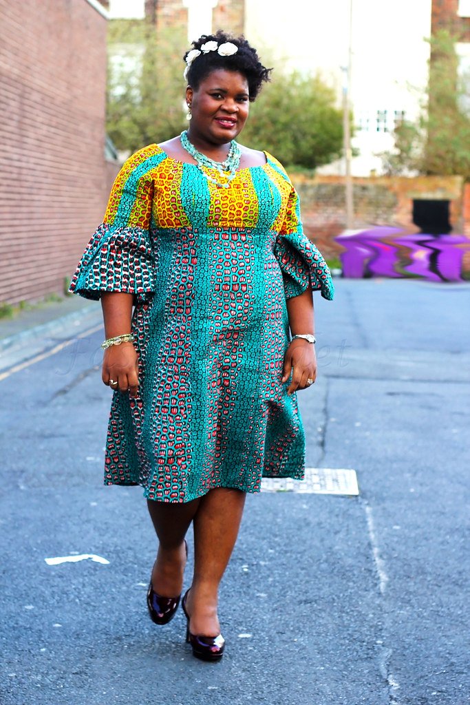 Bell sleeves shift kitenge/ankara/African print dress & heels