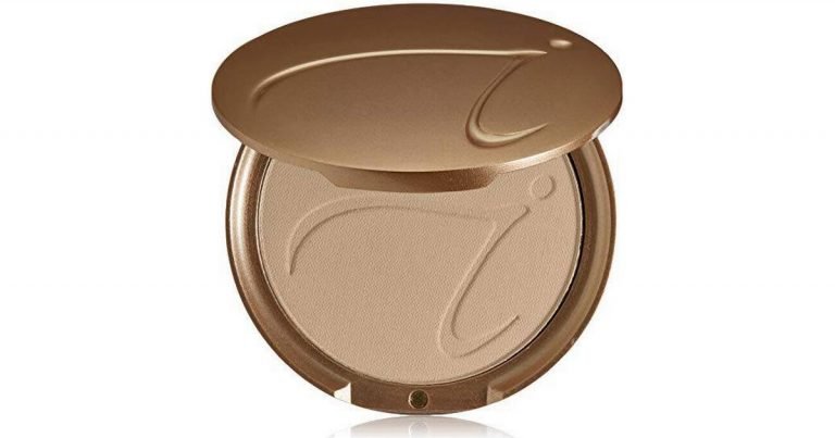 Jane Iredale Purepressed Base Mineral Foundation SPF 20 Review