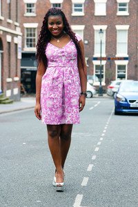 how to style a wide neck floral dress