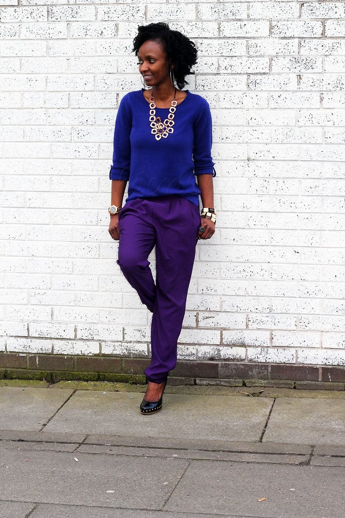 Colour Wheel - How to combine clothing colours: Purple pants & blue sweater 1