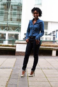 How to look stylish in double denim